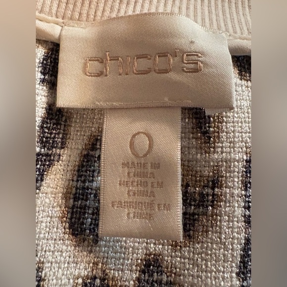 Chicos 0 (SM) Jacket Leopard Animal Print Unlined Pocket Gold Zip Lightweight - Picture 9 of 10